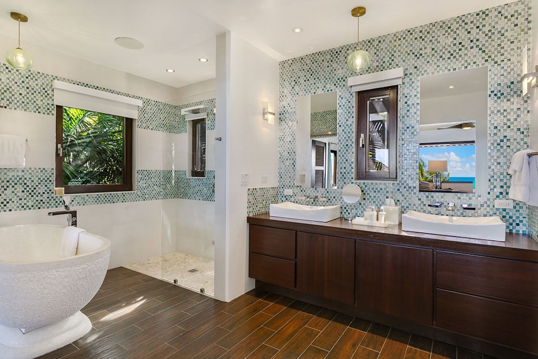 Nevaeh Villa - Fully Staffed villa photo.